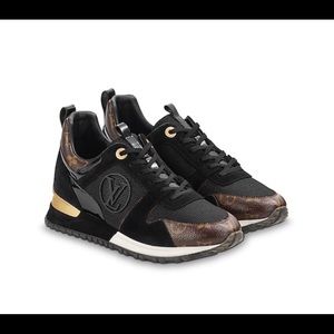 Louis Vuitton Women Sneakers